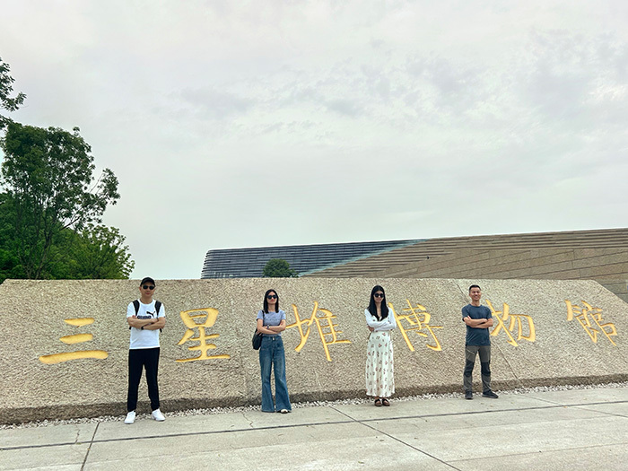 優(yōu)秀員工合照